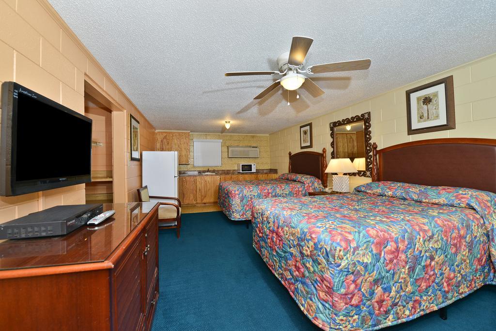 Savannah Inn And Suites Savannah Port Area Pokój zdjęcie