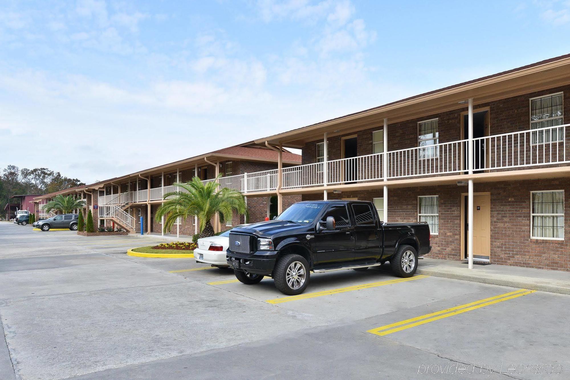 Savannah Inn And Suites Savannah Port Area Zewnętrze zdjęcie